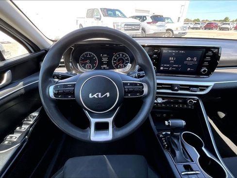 Used 2022 Kia K5 LXS FWD image 5