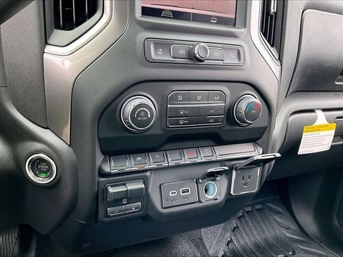 New 2026 Chevrolet Silverado 1500 W/T w/ WT Value Package AWD/4WD image 23