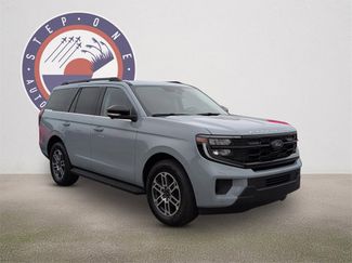 New 2025 Ford Expedition Active video 2
