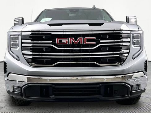 Used 2025 GMC Sierra 1500 SLT w/ SLT Premium Plus Package AWD/4WD image 2