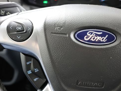 Used 2019 Ford Transit 150 XLT RWD image 24