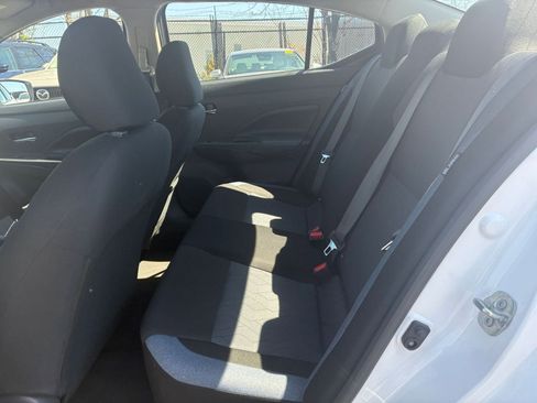 Used 2025 Nissan Versa SV image 21