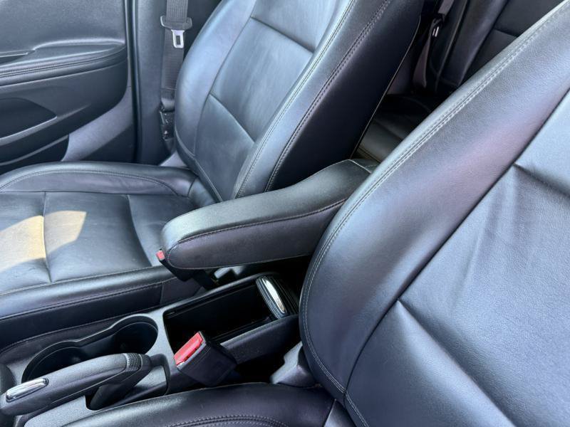 Used 2018 Buick Encore Essence AWD/4WD image 12