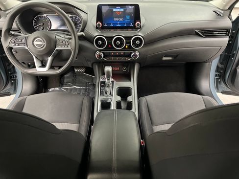 Used 2024 Nissan Sentra SV FWD image 38