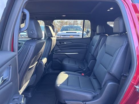 New 2026 Chevrolet Traverse LT w/ Sun and Wheel Package image 10