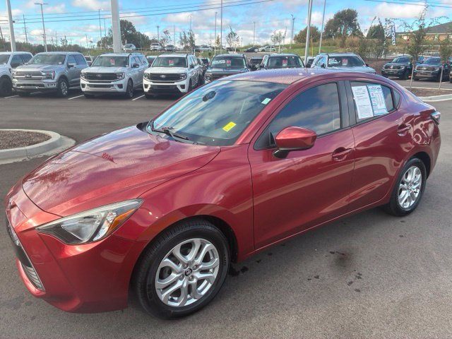 Used 2018 Toyota Yaris iA FWD image 3
