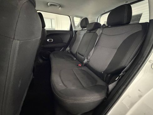Used 2019 Kia Soul + FWD image 16