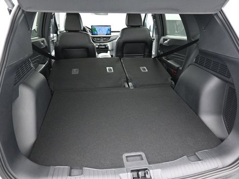 New 2025 Ford Escape SE image 23