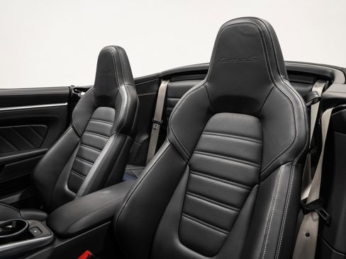 Used 2024 Porsche 911 Turbo S image 44