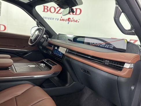 New 2025 Lincoln Navigator Reserve image 20