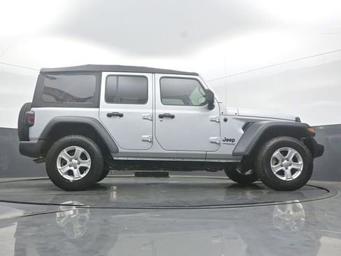 Used 2022 Jeep Wrangler Unlimited Sport AWD/4WD image 50