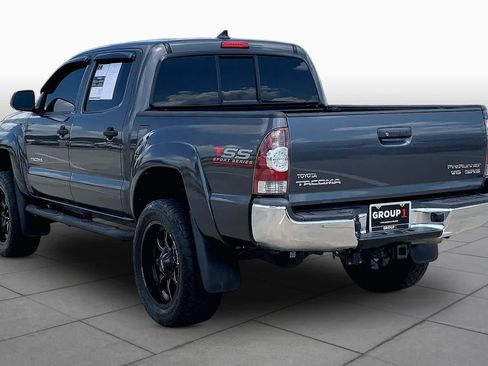 Used 2014 Toyota Tacoma PreRunner w/ SR5 Package RWD image 12