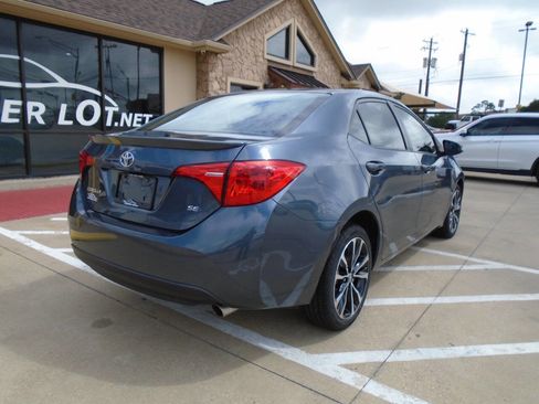 Used 2019 Toyota Corolla SE FWD image 8