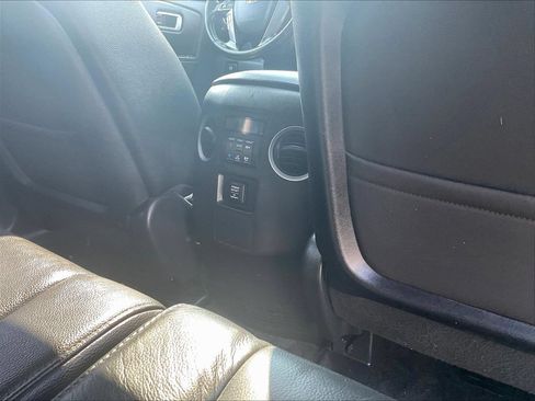 Used 2012 Honda Pilot EX-L image 10
