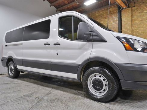 Used 2016 Ford Transit 350 XL image 8