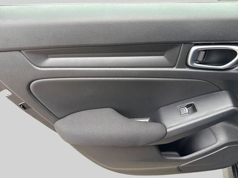 Certified 2025 Honda Civic Sport image 13