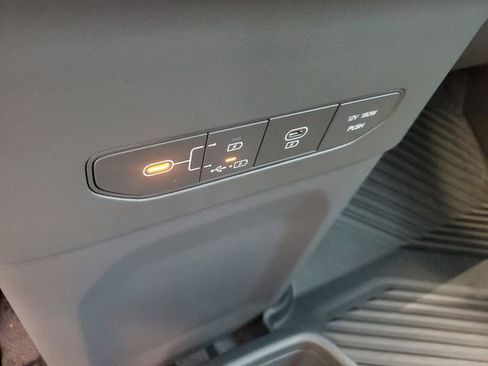New 2026 Kia EV9 Wind image 31