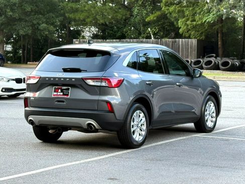 Used 2021 Ford Escape SE w/ Convenience Package image 4