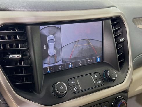 Used 2021 GMC Acadia Denali w/ Denali Ultimate Package image 15