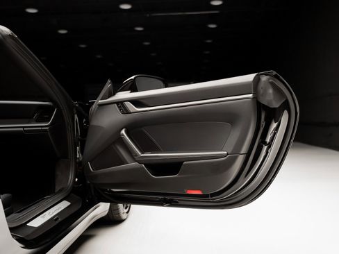 Used 2020 Porsche 911 Carrera image 60