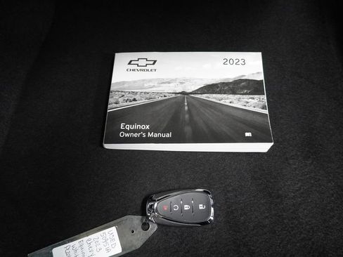 Used 2023 Chevrolet Equinox LS w/ LS Convenience Package image 27