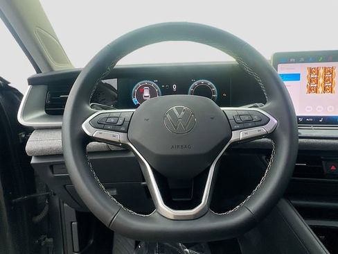 New 2025 Volkswagen Tiguan S AWD/4WD image 11