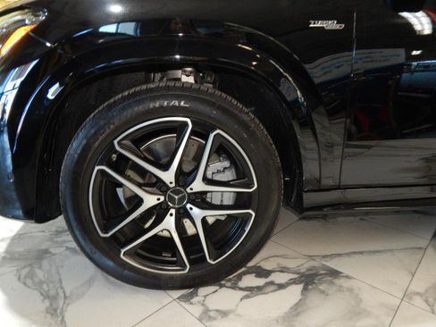 Used 2024 Mercedes-Benz GLE 53 AMG 4MATIC Coupe w/ AMG Night Package image 11