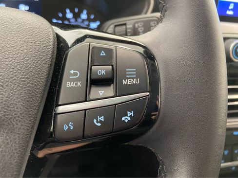 Used 2022 Ford Escape SE w/ SE Sport Appearance Package image 22