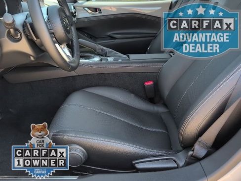 Certified 2025 MAZDA MX-5 Miata RF Grand Touring RWD image 3