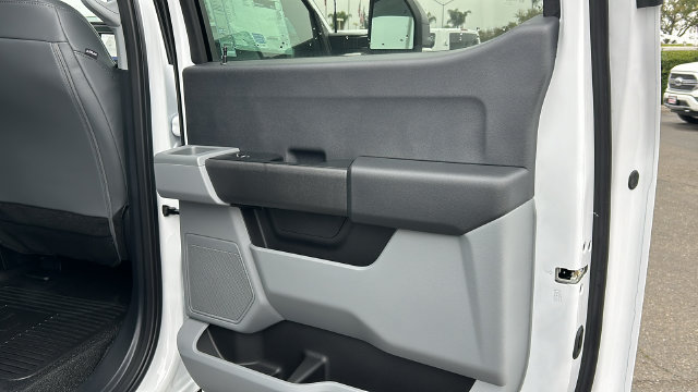 New 2026 Ford F550 4x4 Crew Cab Super Duty image 25