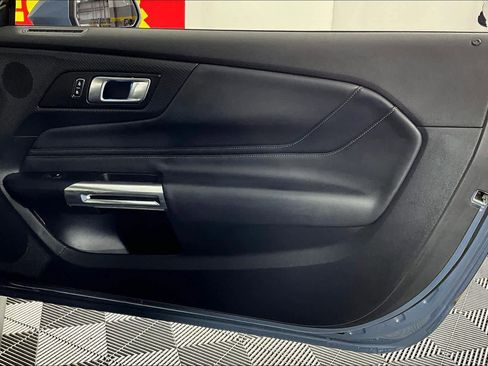 Used 2024 Ford Mustang GT Premium image 40