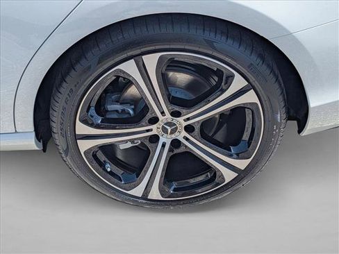 Used 2025 Mercedes-Benz C 300 Sedan image 10