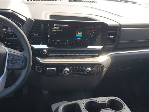 Certified 2026 GMC Sierra 1500 Elevation AWD/4WD image 14