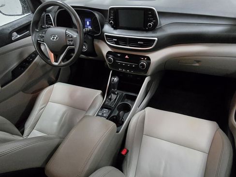 Used 2019 Hyundai Tucson SE image 18