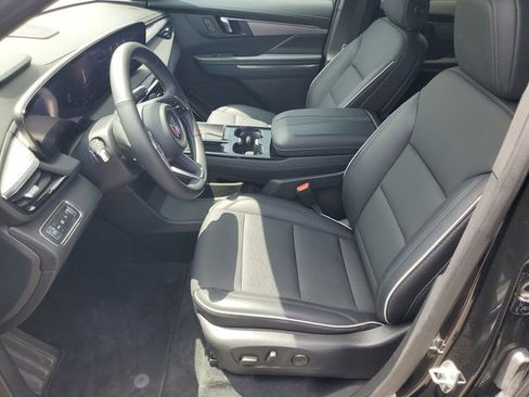 Used 2025 Buick Enclave Preferred w/ Trailering Package, 5000 lbs. FWD image 5