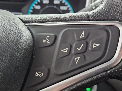 Used 2020 Chevrolet Equinox LS w/ LS Convenience Package image 14