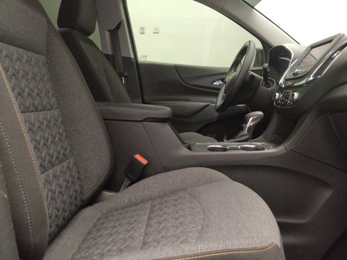 Used 2023 Chevrolet Equinox LT w/ Driver Convenience Package AWD/4WD image 21