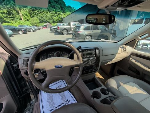 Used 2002 Ford Explorer Eddie Bauer AWD/4WD image 11
