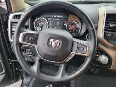 Used 2019 RAM 1500 Laramie image 29