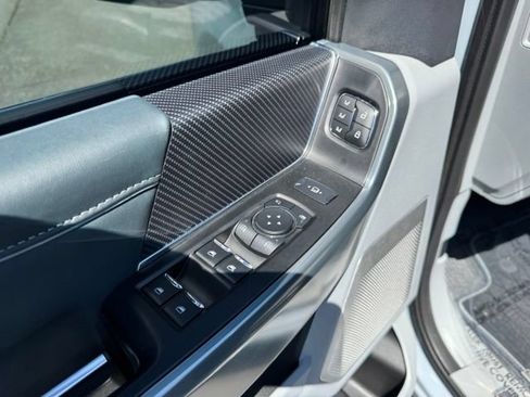 Used 2024 Ford F350 Limited w/ FX4 Off-Road Package AWD/4WD image 22
