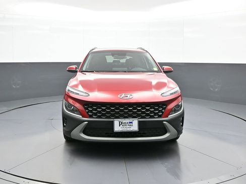 Used 2023 Hyundai Kona SEL w/ Convenience Package image 2