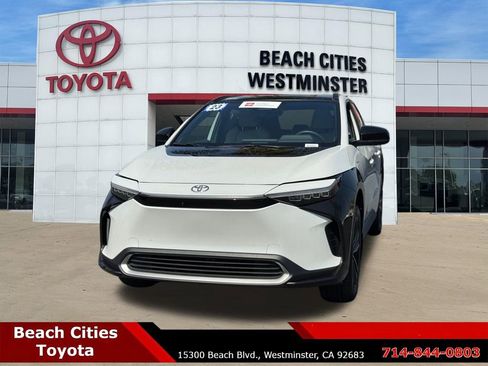 Certified 2023 Toyota bZ4X Limited w/ Weather Package image 5