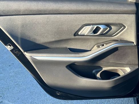 Used 2020 BMW 330i Sedan w/ Premium Package image 19