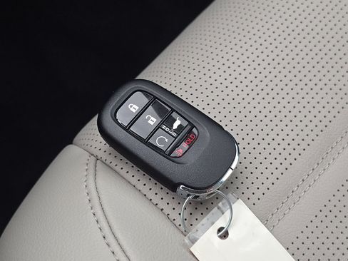 Used 2023 Honda CR-V EX-L image 39