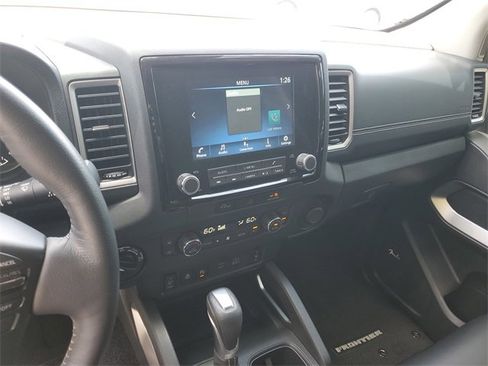 Certified 2024 Nissan Frontier SL w/ Technology Package image 20
