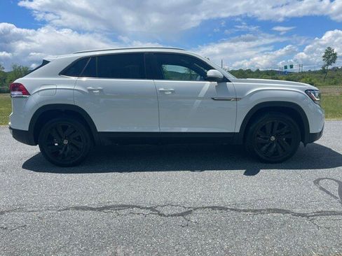 Used 2022 Volkswagen Atlas Cross Sport SE AWD/4WD image 5