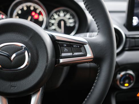Used 2022 MAZDA MX-5 Miata Grand Touring RWD image 21