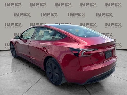 Used 2024 Tesla Model 3 Standard Range RWD image 3
