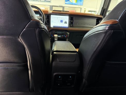 Used 2024 Ford Bronco Outer Banks image 29