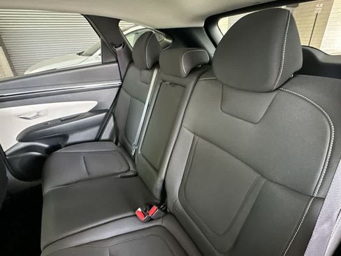Used 2023 Hyundai Tucson SEL FWD image 22
